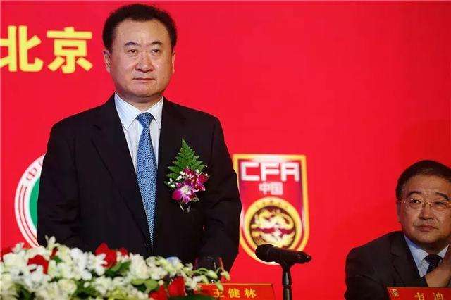 万达退出大连足球的后果,万达为什么要接手大连足球