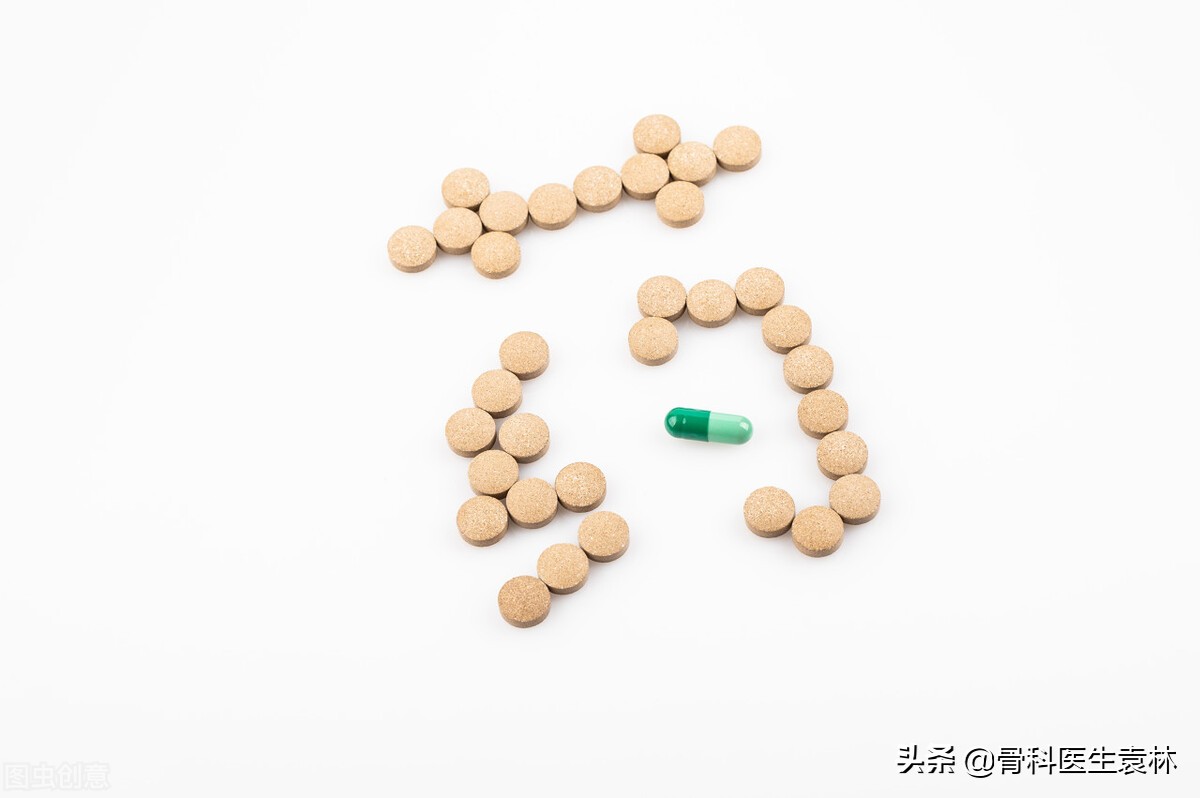 膝关节积液可以用拔罐清除积液吗,膝关节有积液怎么治疗