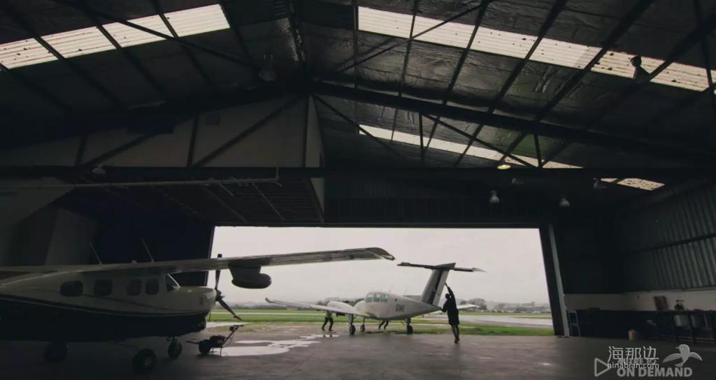 惊呆！看这对新西兰小夫妻花6周在35平米上建的DreamHouse