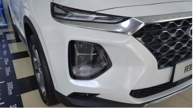 北京现代第四代胜达详细介绍,正面竞争和错位竞争