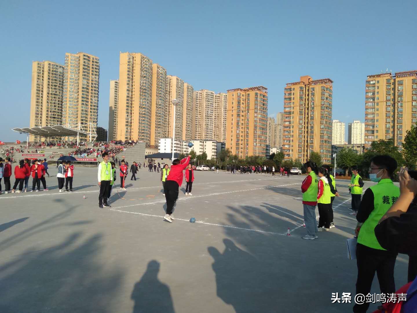 风驰电掣帅气逼人,风驰电掣神威