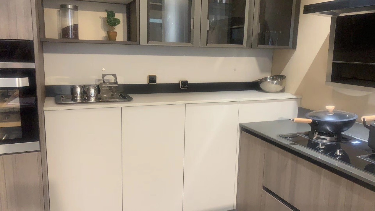 艾宝沃智能插座怎么用,艾宝沃轨道插座怎样拆开