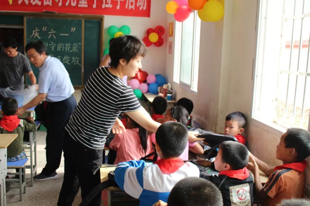 邓州市花洲实验小学少先队,邓州市北京路小学六一儿童节