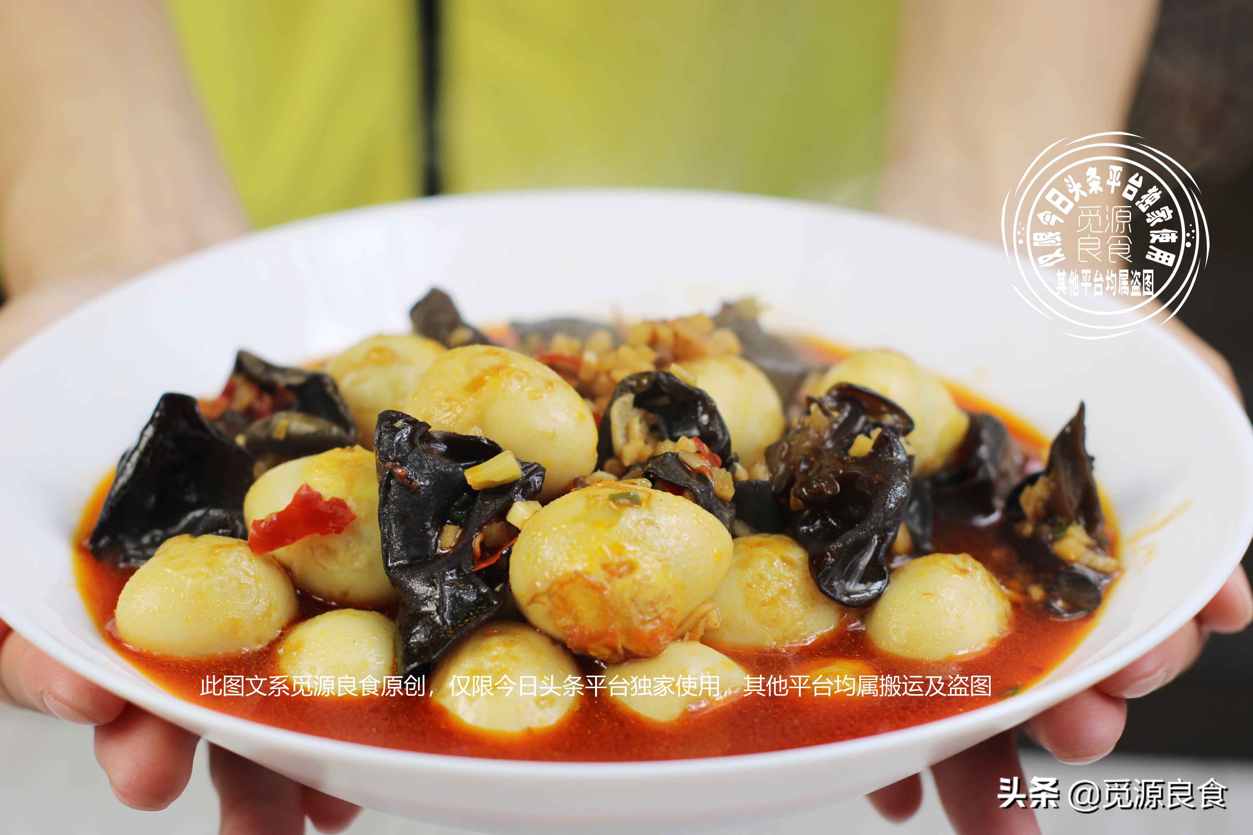 烤鹌鹑蛋酸甜口酱的做法,茄汁虎皮鹌鹑蛋酸甜可口很开胃