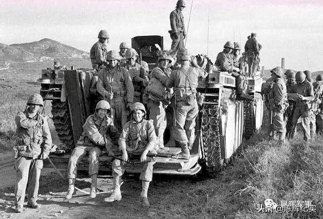 长津湖志愿军打美军影视片段,志愿军长津湖战役画面