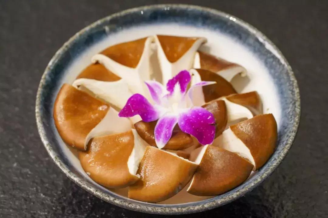 娴庡崡缇庨鎺掕姒滃墠鍗佸悕閾滈攨,娴庡崡鐏攨鎺掑悕绗竴鐨勫繀鍚冩