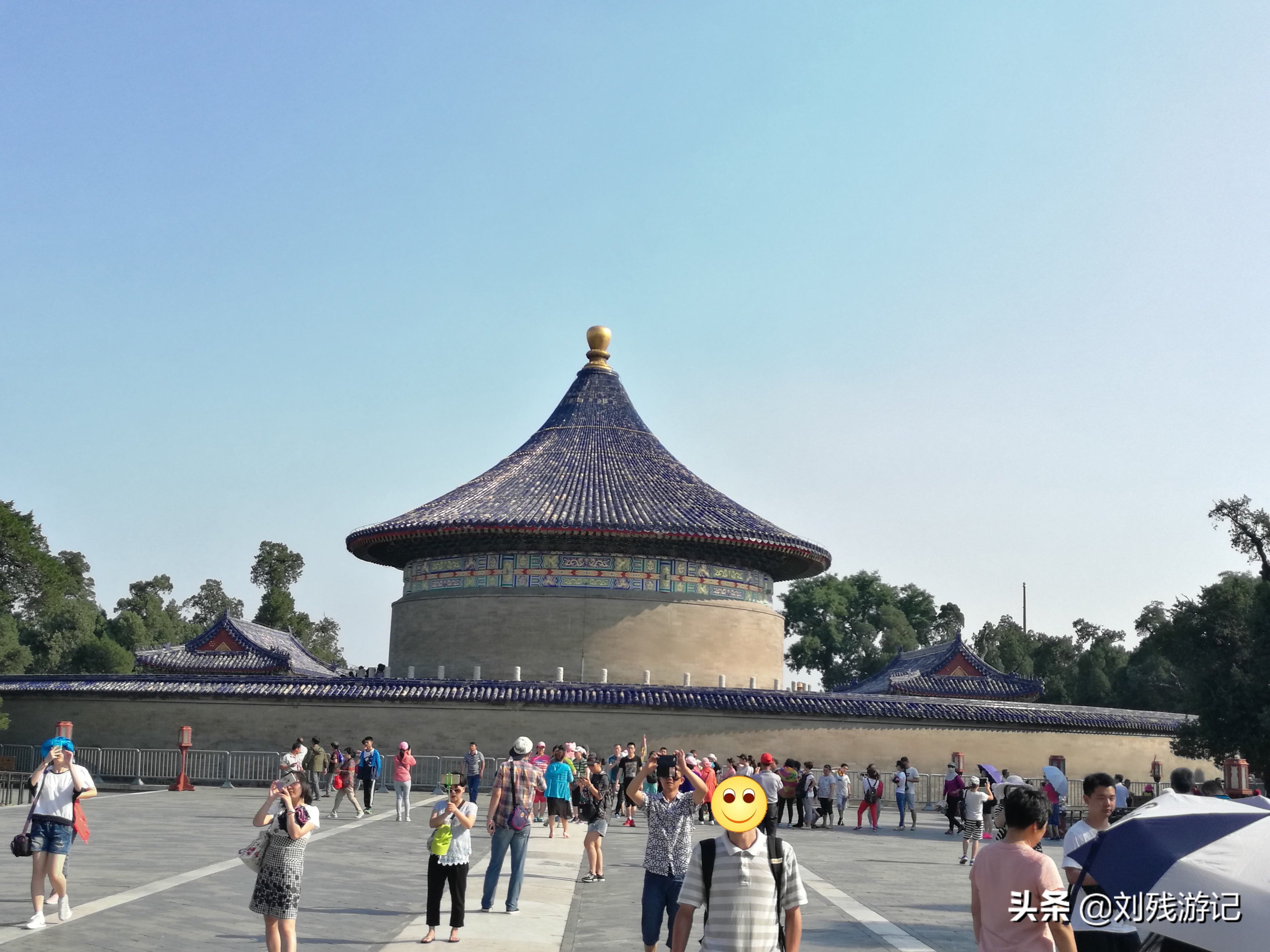 天坛是世界上最大的祭祀建筑群,北京天坛的圆坛为古代祭天的场所