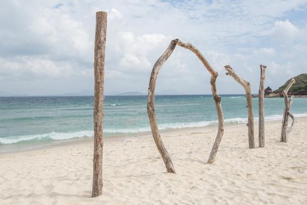 三亚烧钱项目,三亚最费钱的项目