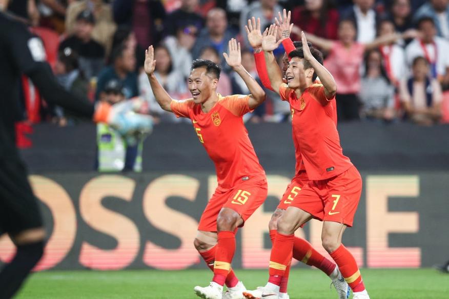 小罗与梅西的永恒瞬间,小罗齐祖