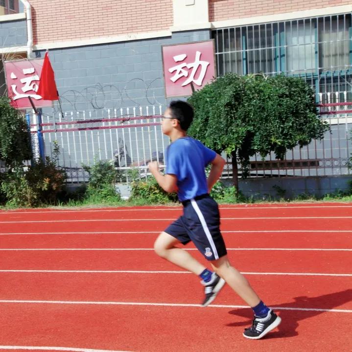 潍坊光正·潍州外国语学校童心向*党**，超越梦想。2021年秋季运动会掠影