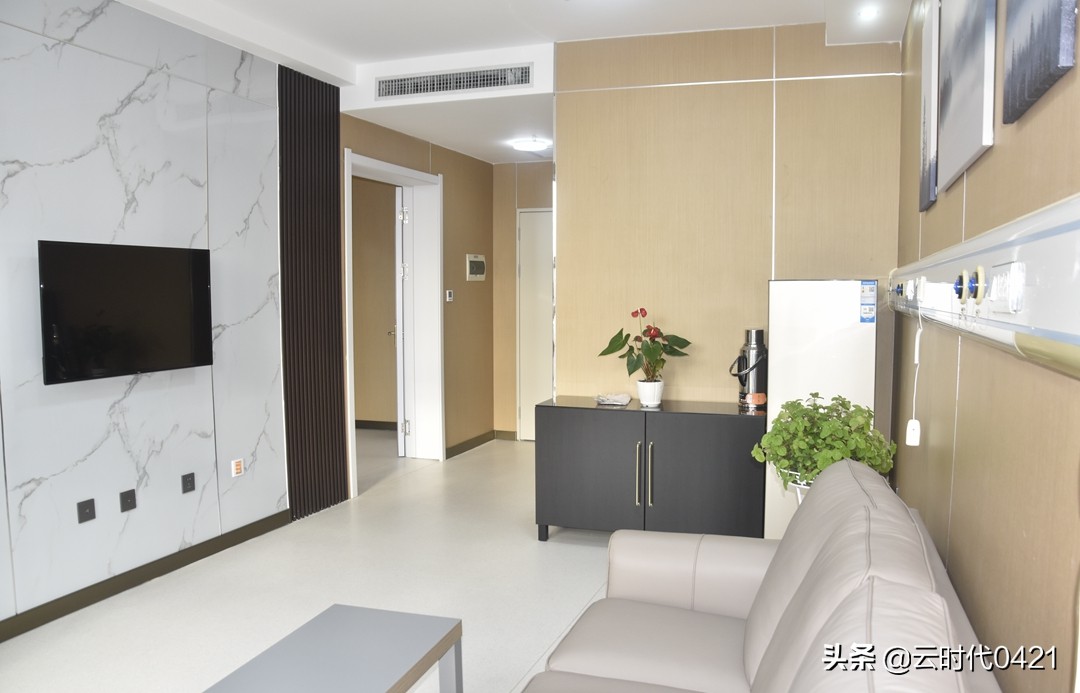 朝阳二院产科病房,朝阳市中心医院妇产科单间