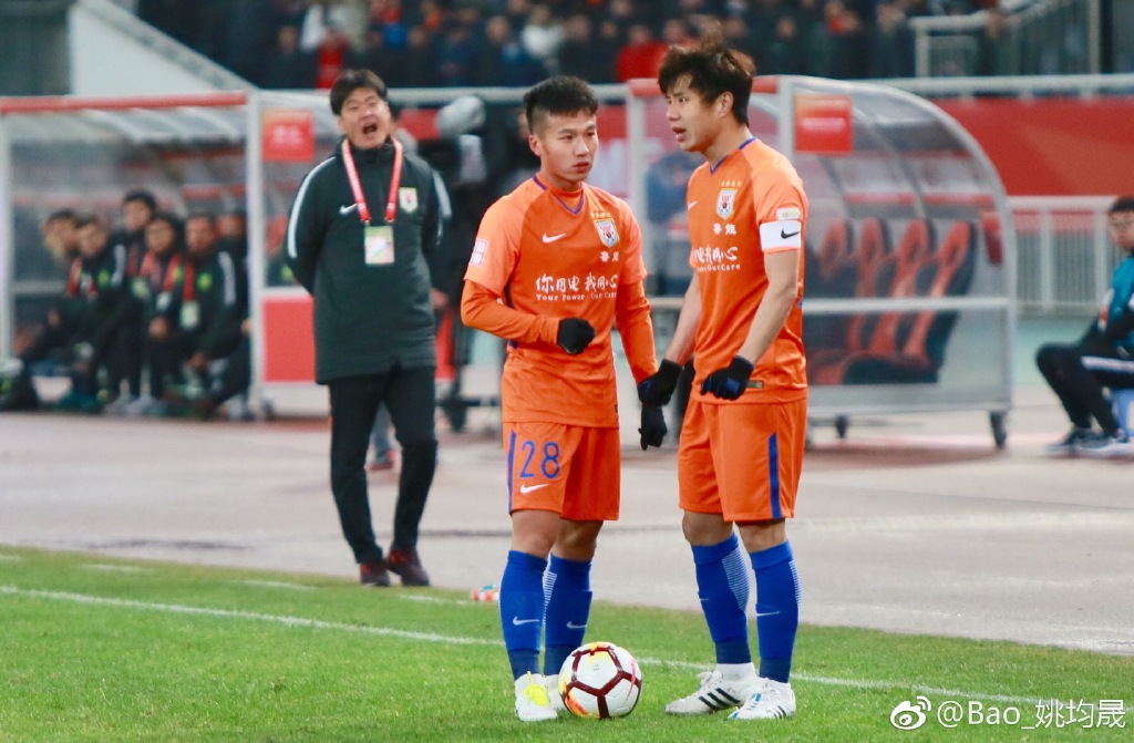 德尔加多照片,德尔加多表演视频