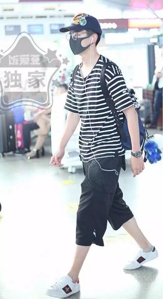 大牌小白鞋夏季百搭,十大必买夏季经典小白鞋