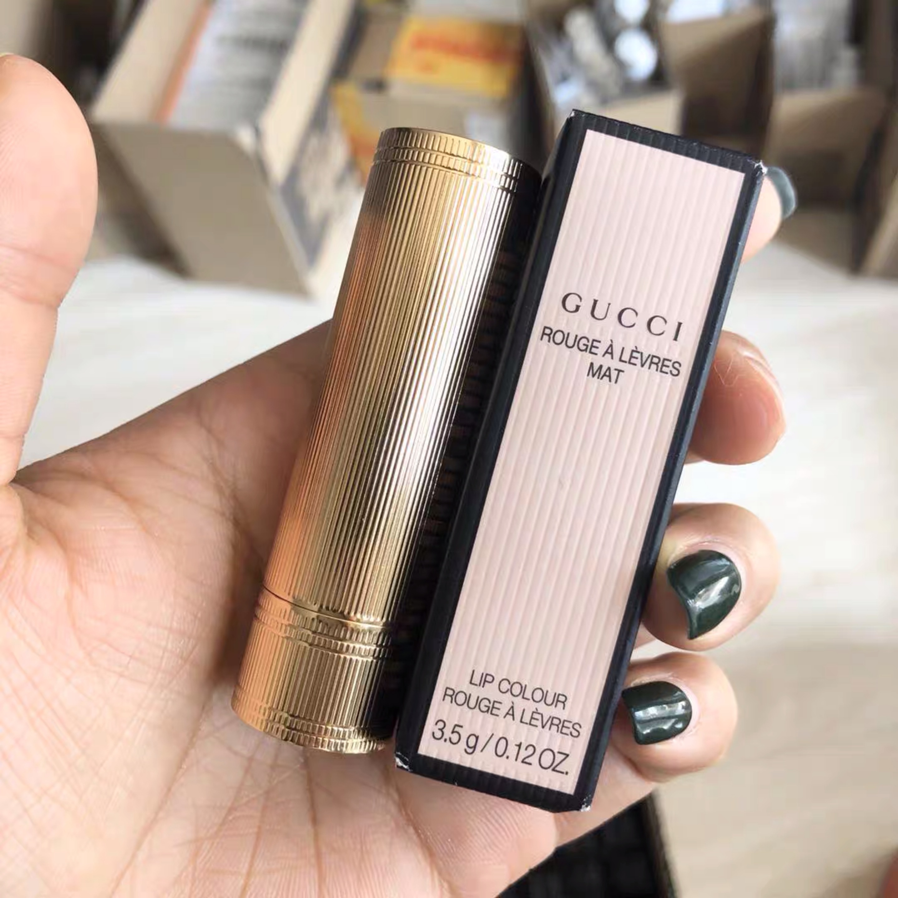 李佳琦都超嫌弃？口红中的爱马仕本仕亲自下场，却惨遭翻车