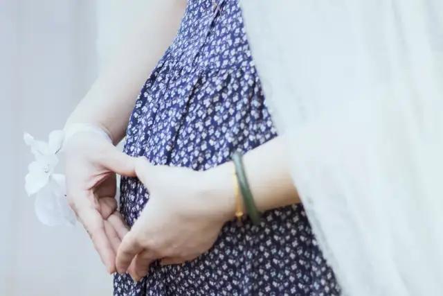 「韩源昌」孕期到底能不能用护肤品？