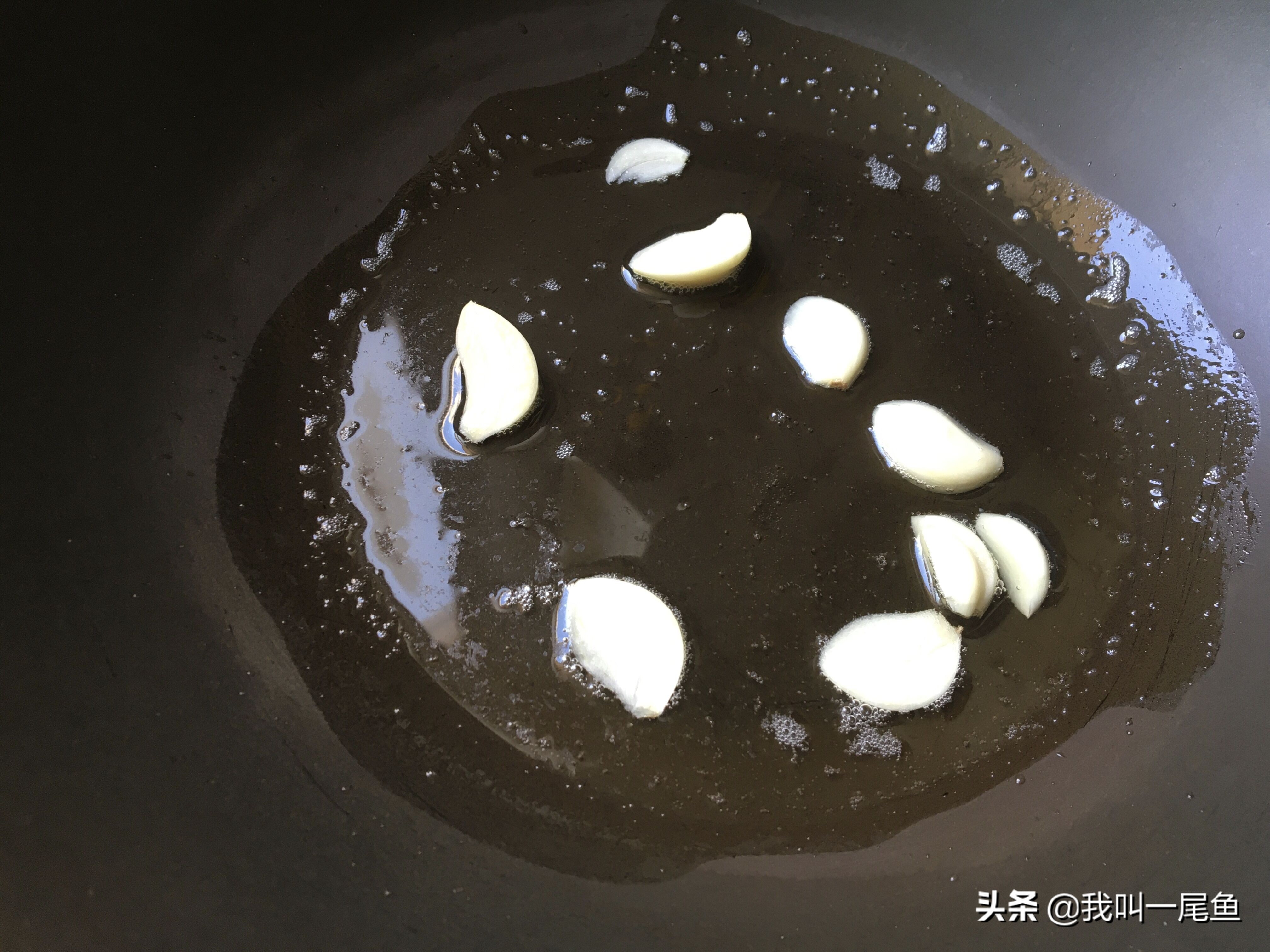 这菜我家每周炒二次，清爽酸脆又可口，五块钱做一盘，给肉也不换