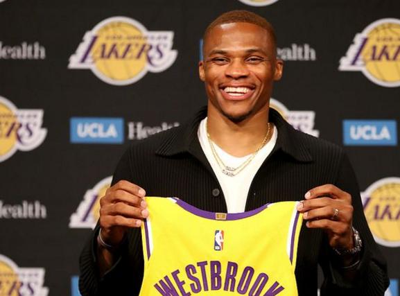 全明星总冠军奖杯,全明星solo赛历届冠军