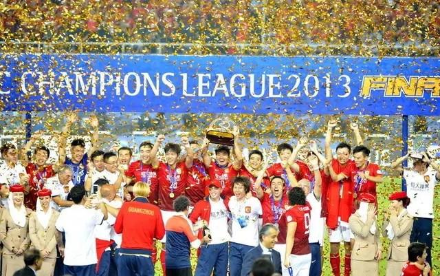 广州足球俱乐部还是恒大的吗,广州恒大足球俱乐部在哪个区