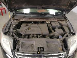 二手车蒙迪欧致胜2.0t和2.3哪个好,福特蒙迪欧致胜改色高贵大气