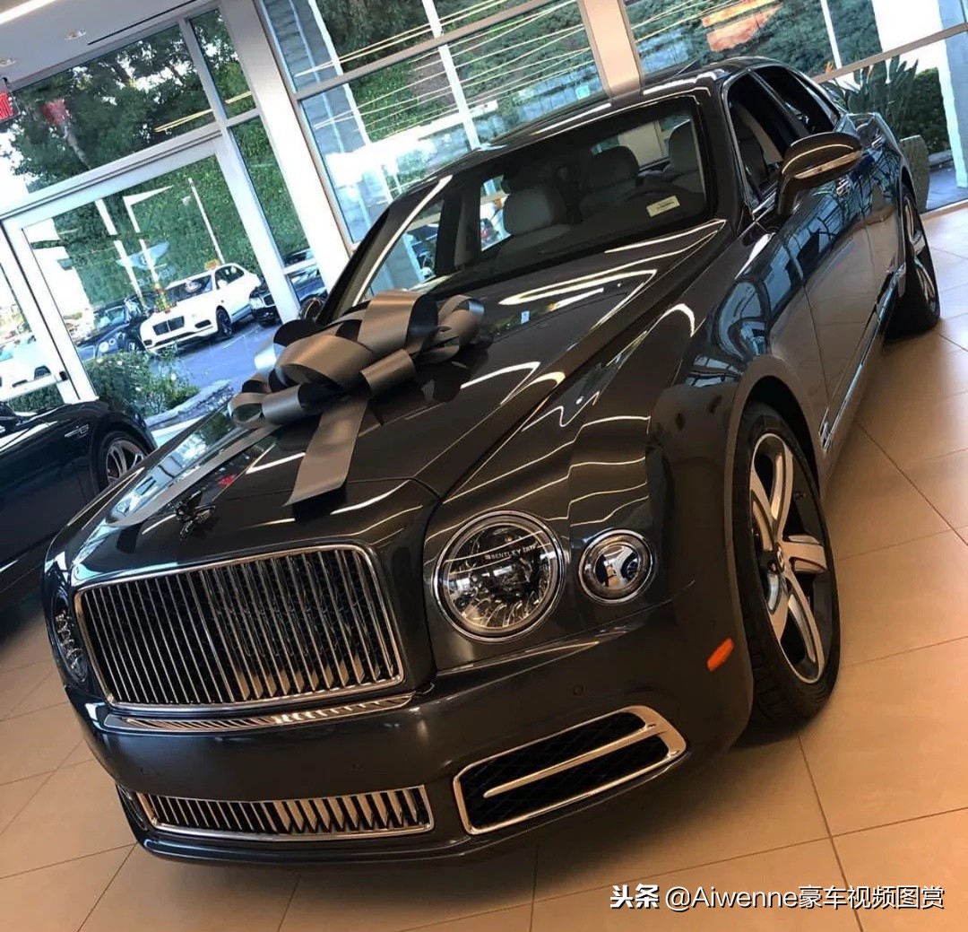 宾利豪华慕尚2020款,宾利慕尚超级座驾