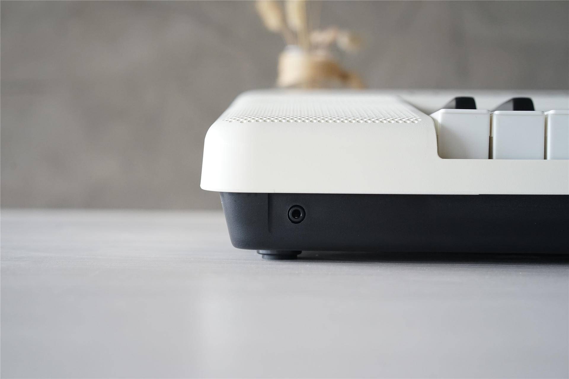 theone智能钢琴和电子琴的区别,theone智能钢琴和普通钢琴区别