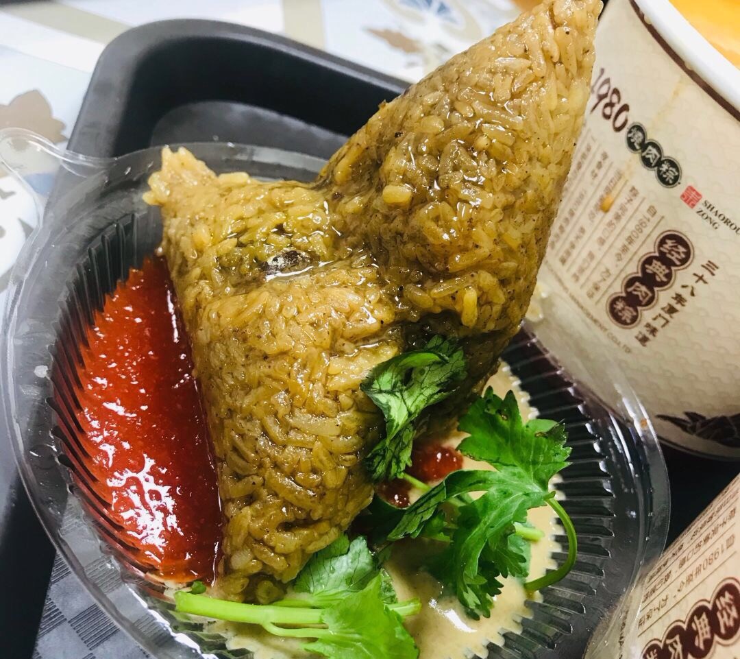 厦门旅游必去的小吃自由行,厦门粽子旅游攻略