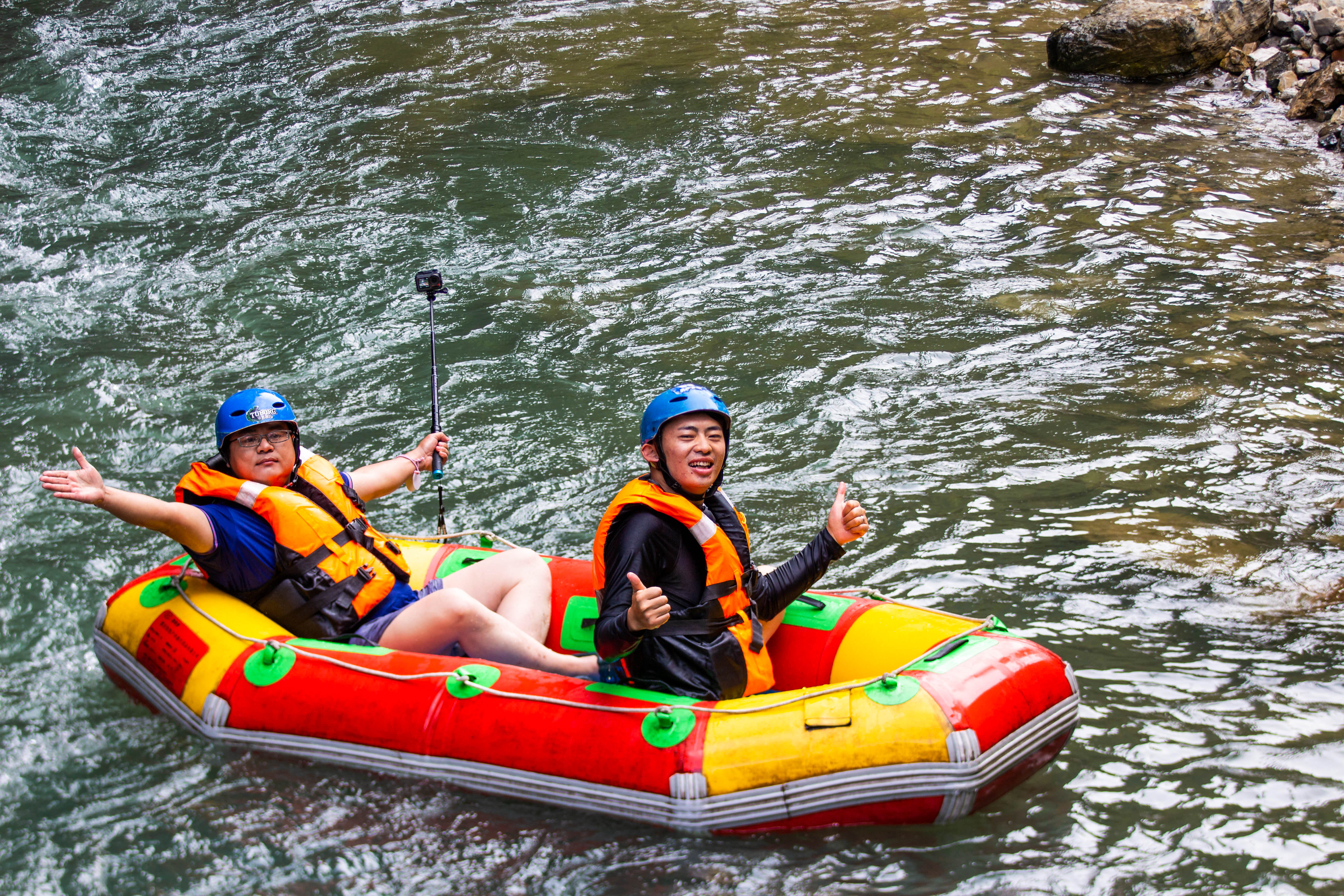 重庆南川神龙峡漂流,重庆南川神龙峡漂流露营