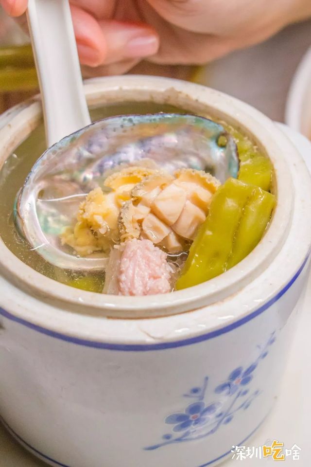 村里卖的土豪肠粉38元一份，“绿”了深圳人7年还没倒闭