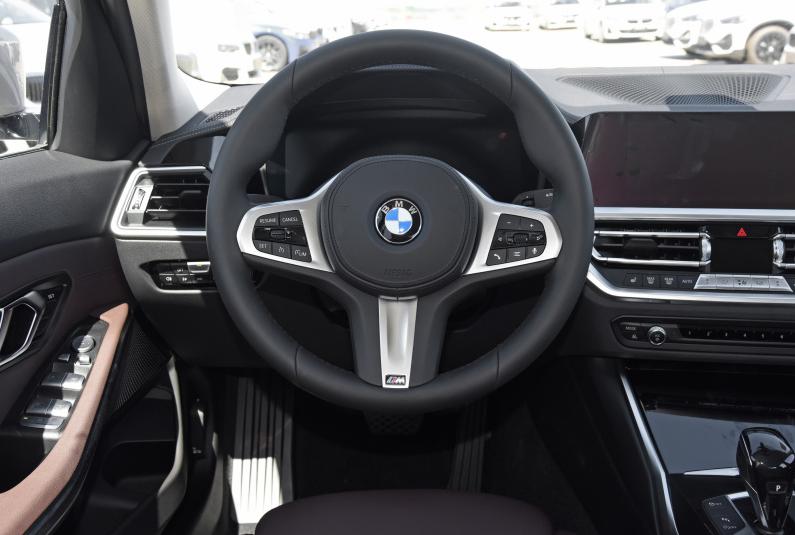 41万提了低配宝马,29万提325i