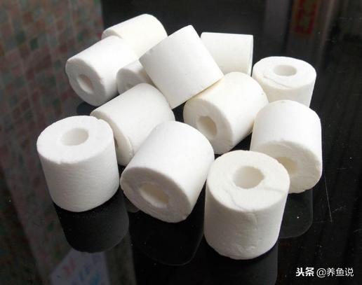 简易鱼缸没有过滤器怎么让水干净,鱼缸过滤器材怎么放效果最好