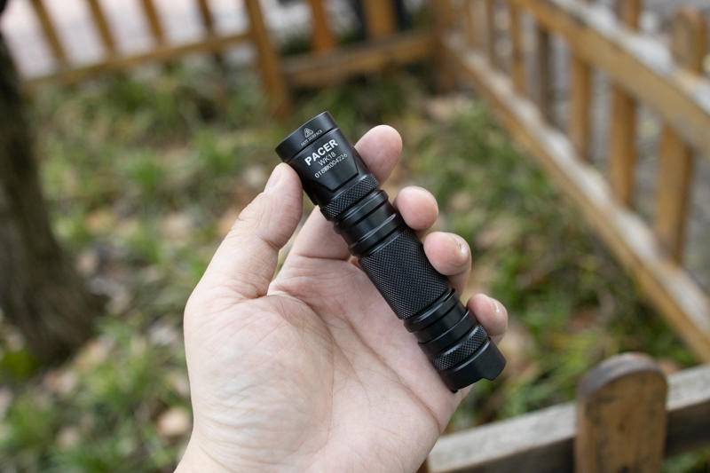 强光手电用18650电池充电器,家用充电锂电手电筒大全