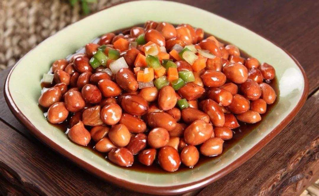 食盐的妙用家常菜,食盐在生活中有啥妙用