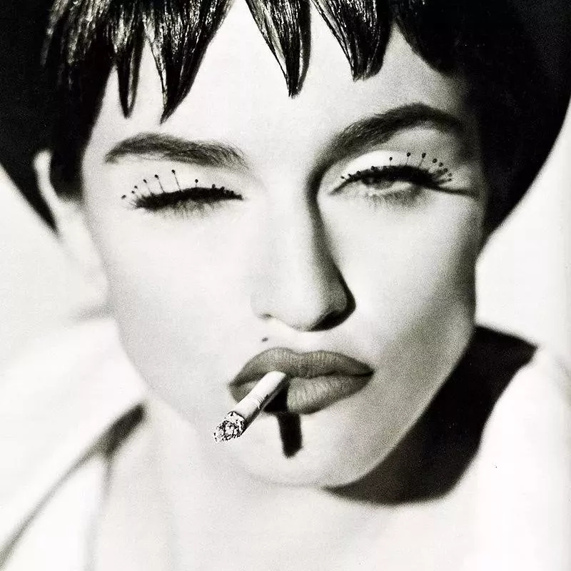 whosthatgirl原唱,whosthatgirl伴奏孟佳