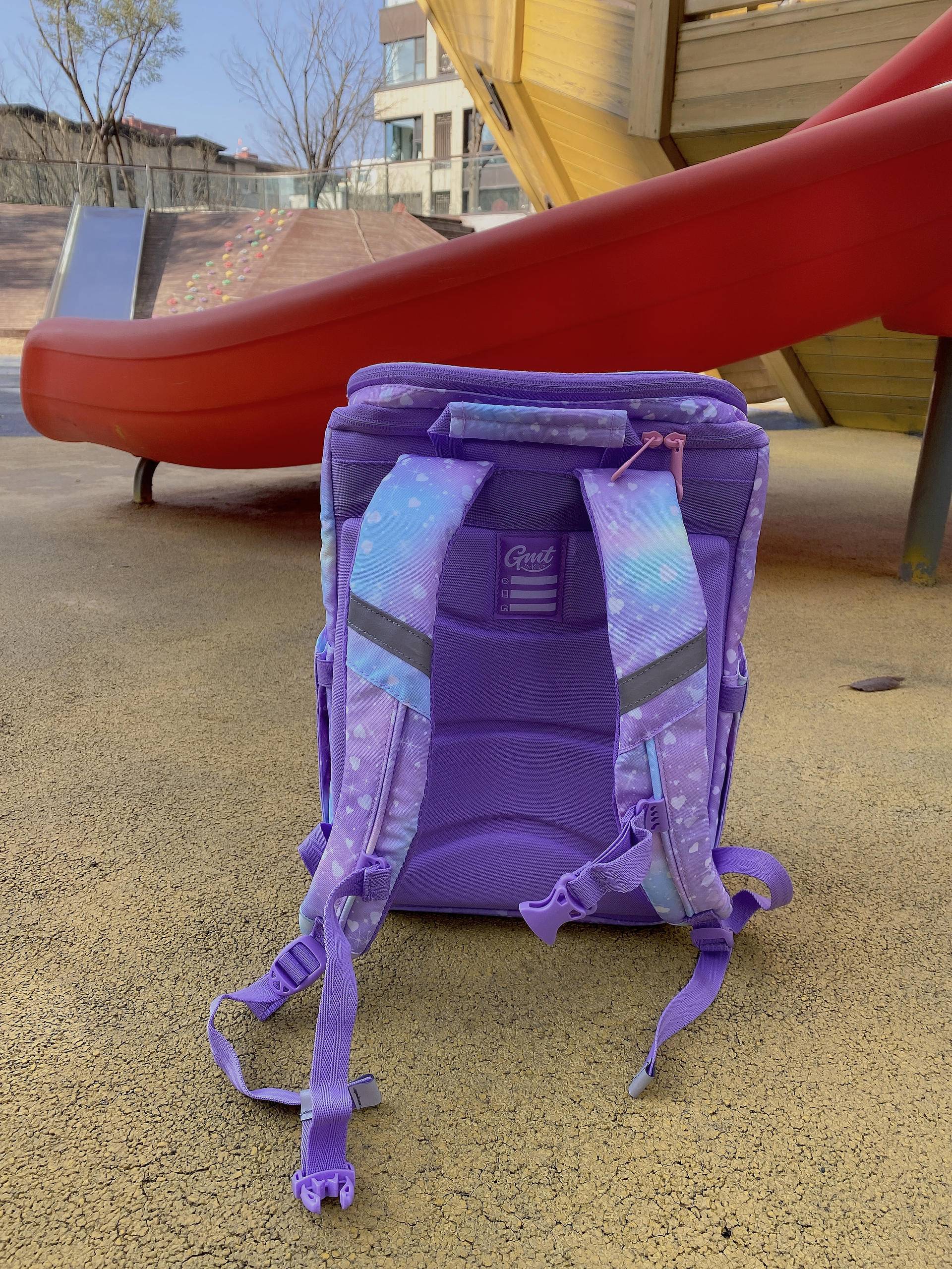 学生书包选颜值？称重量？不，看保护性！GMT护脊书包试用