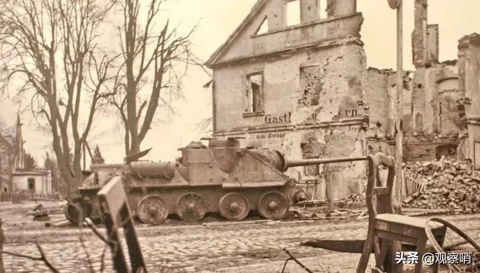 su-100反坦克炮,su100坦克歼击车二战生产多少辆