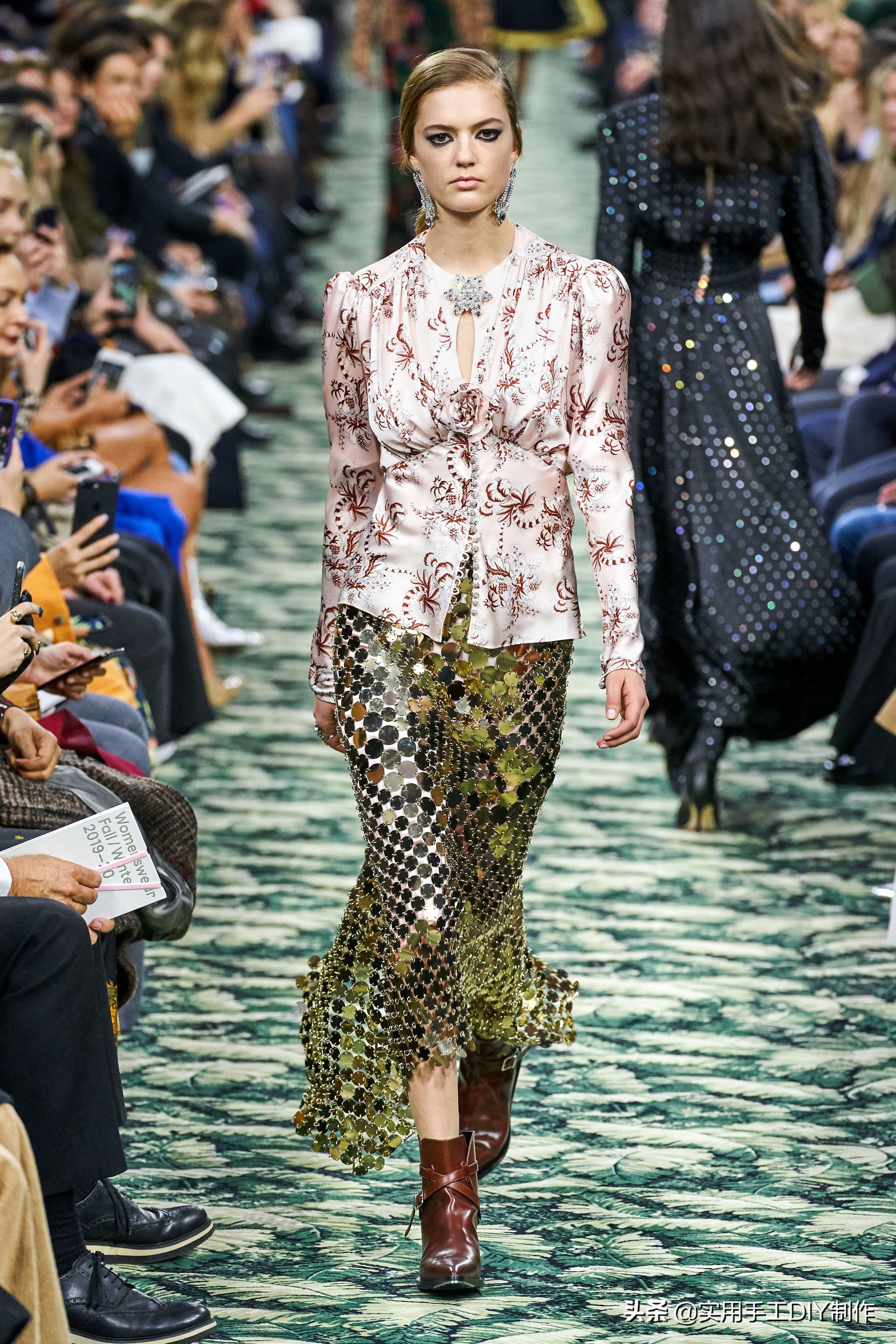 pacorabanne2021春夏系列金属长裙,pacorabanne亮片上衣