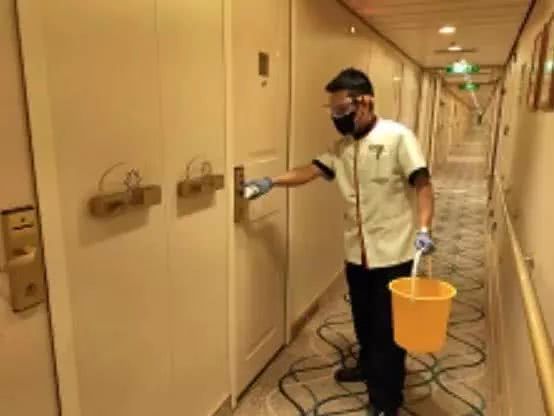 直击坚守一线风雨逆行,直击前线