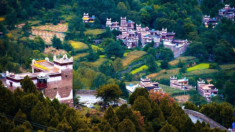 川西到底有什么魔力吸引着,川西为啥旅游资源多