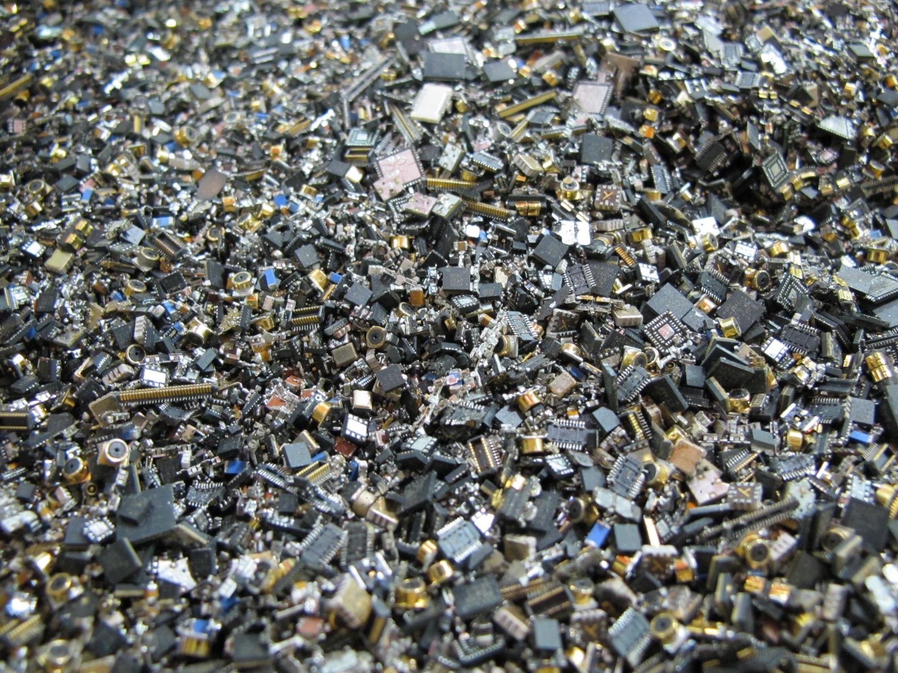 1吨旧手机出多少贵金属,1吨旧手机提炼多少黄金