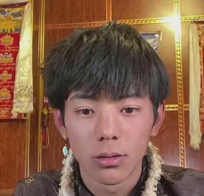 丁真火了几年了,丁真凭什么可以那么火