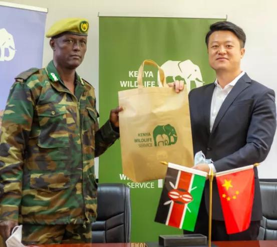 离开大厂后，我在非洲发财