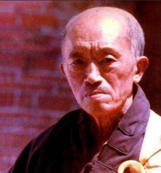 海灯法师如何被揭穿,海灯法师到底是个什么样的人