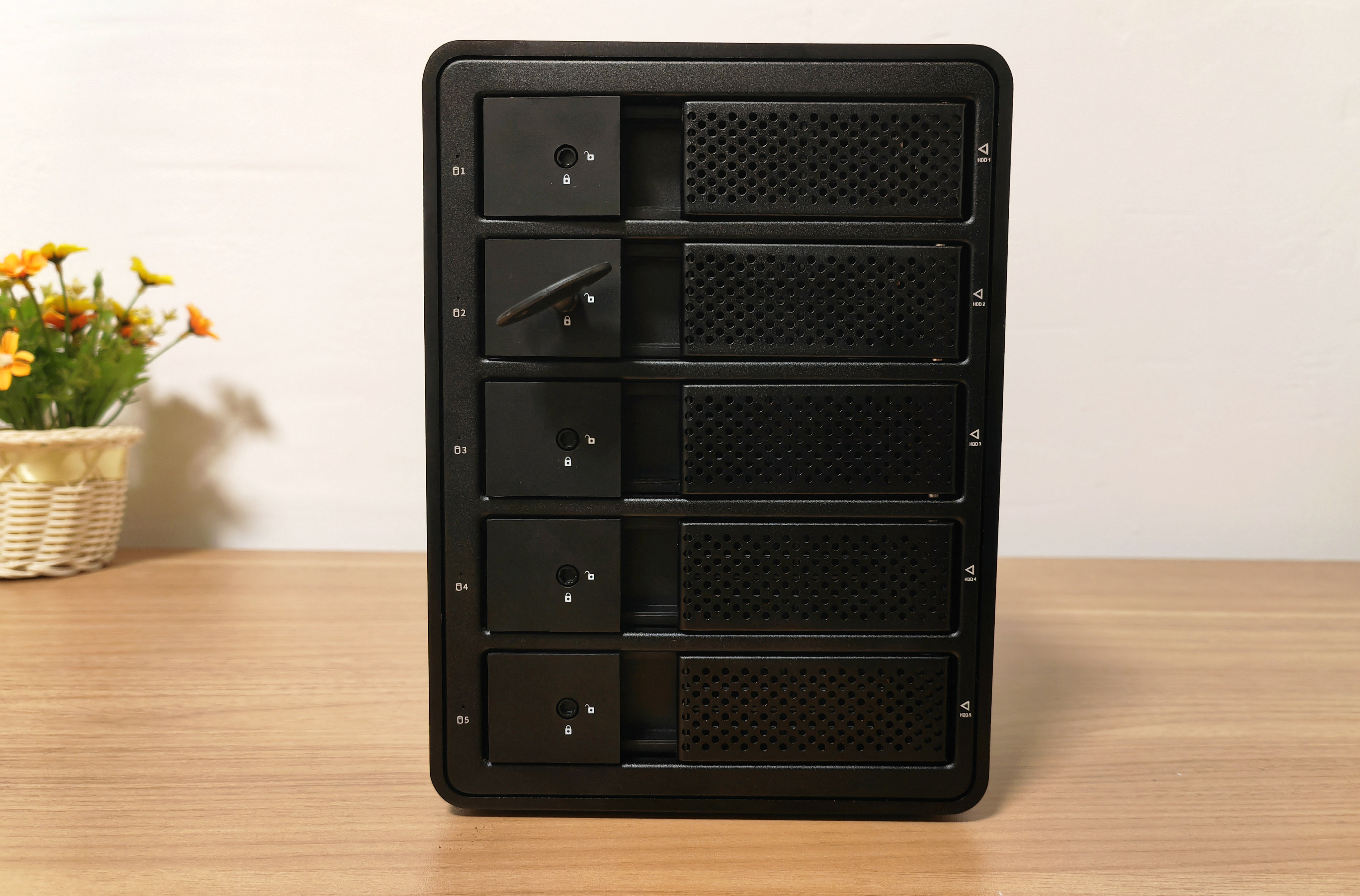 奥睿科硬盘3.5怎样用,奥睿科3.5寸双硬盘盒