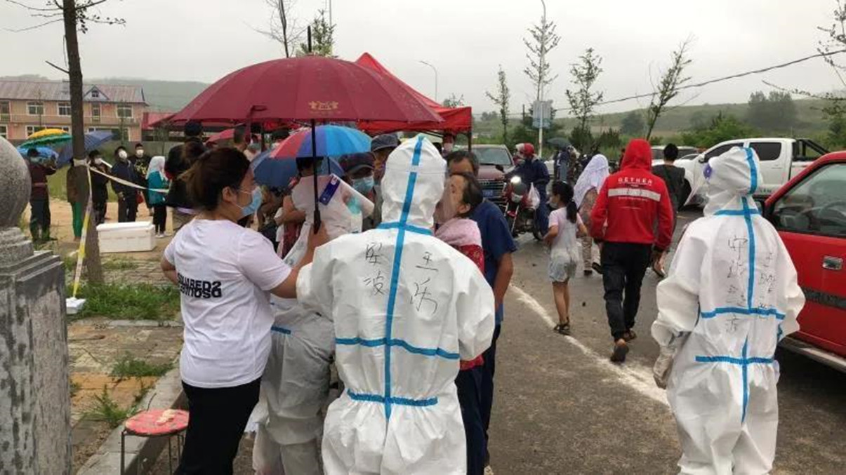 圣同润|大连市安波理疗医院28名医护坚守抗疫检测一线