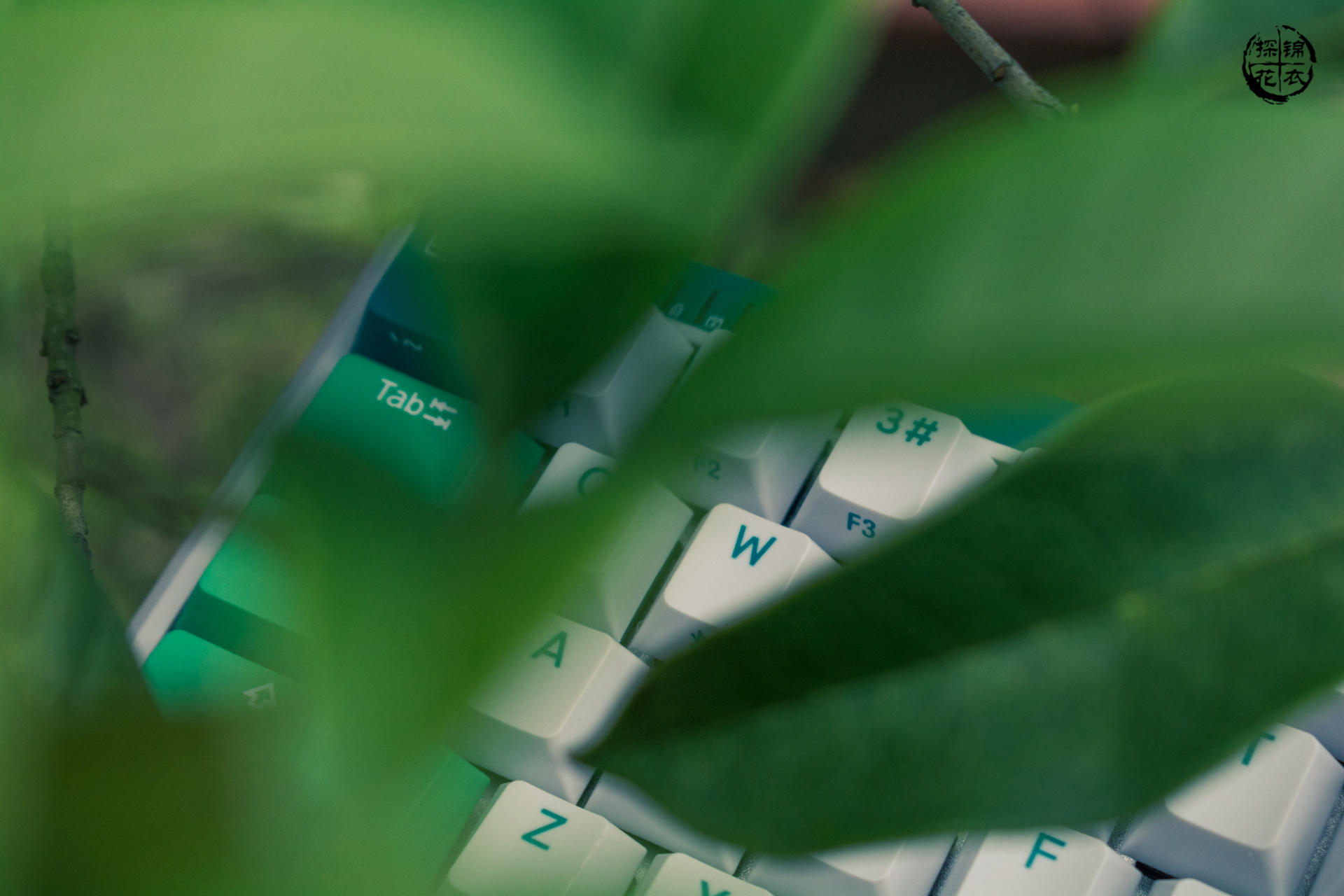 杜伽k320w机械键盘评测,杜伽k330w无线键盘