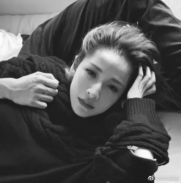 萧亚轩时隔六年重回舞台,不管时隔多久依旧如故