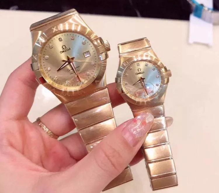 曾经饱受诟病的金色如今却成为最时尚流行的保护色