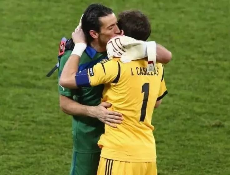 那些属于足球的夏天,足球场的夏天