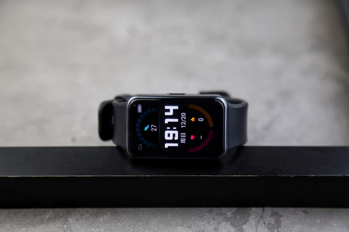 华为watchfit与华为手环6的区别,华为手表watchfit和new的区别