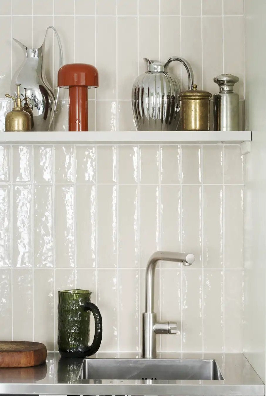 绿色墙地板颜色,绿意盎然室内花墙